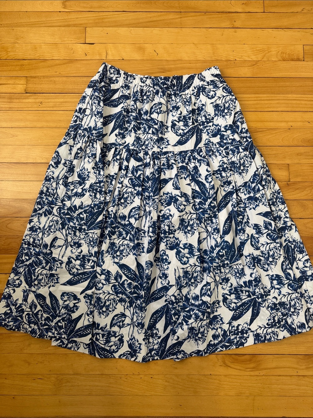 Blue & White Floral Tiered Poplin Skirt - Picture 4 of 9
